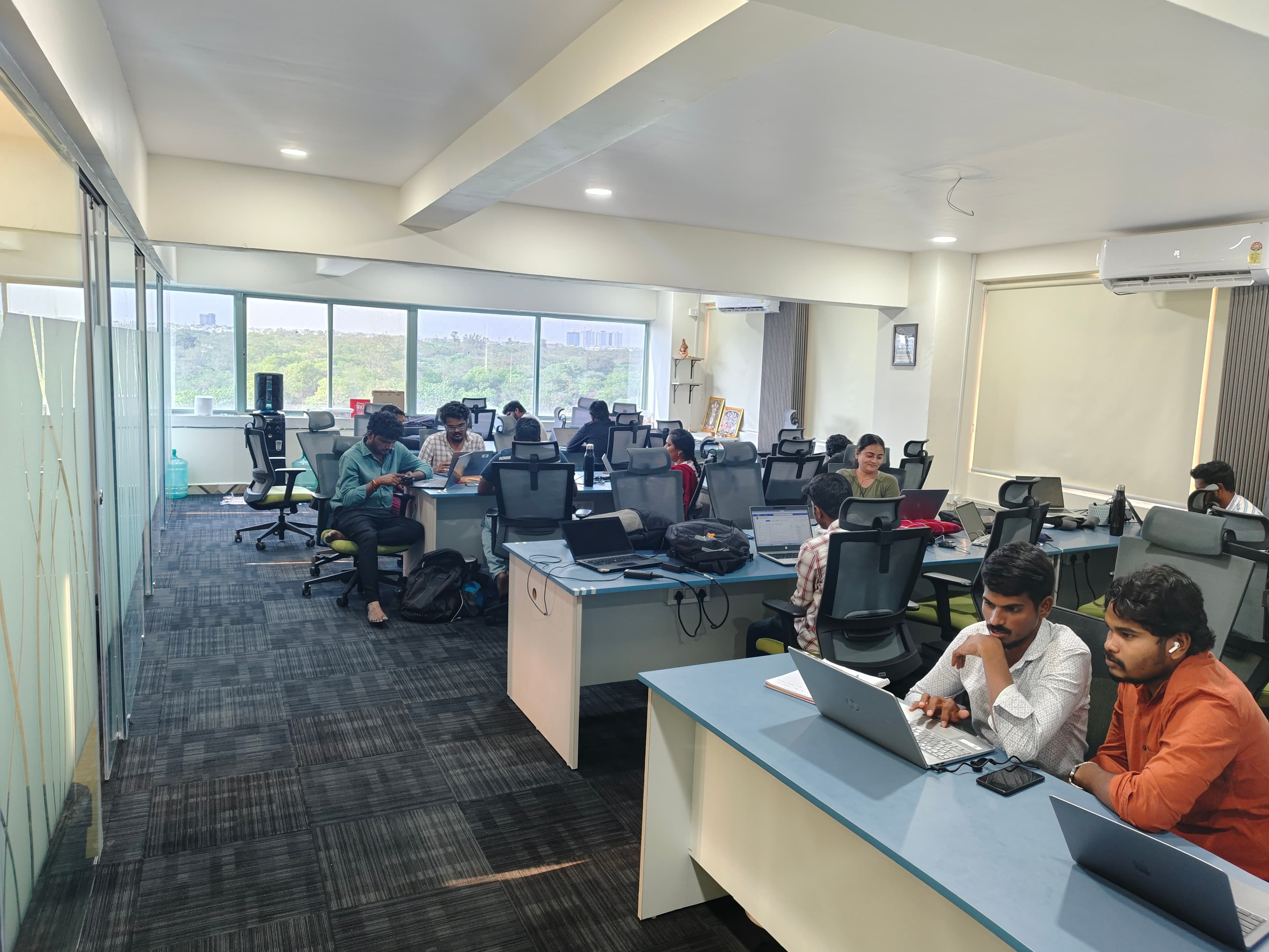 Slashnsap team at work — Hyderabad delivery floor